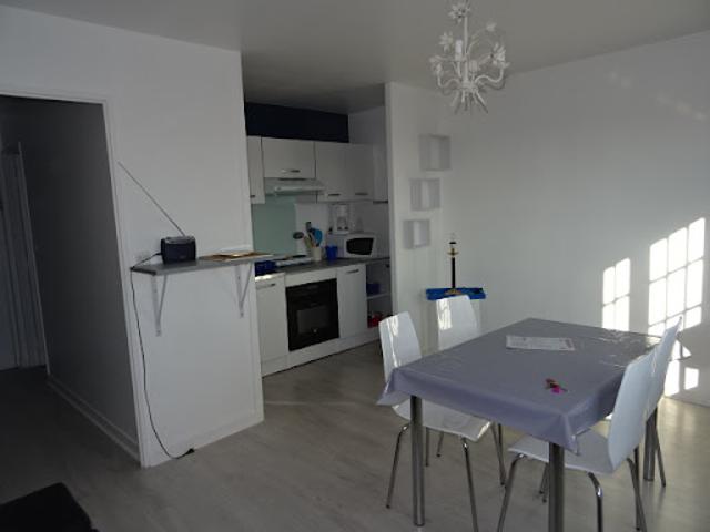 Location Appartement 1 pièce 26.84 m2 Sainte cecile