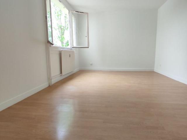 Location Appartement 1 pièce 26m²