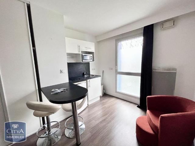Location Appartement 1 pièce 26m² TOURS 37000