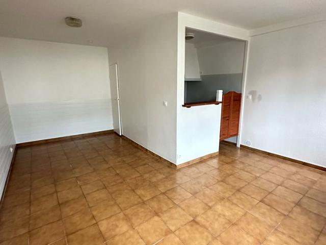 Location Appartement 1 pièce 26m² VILLEPARISIS 77270