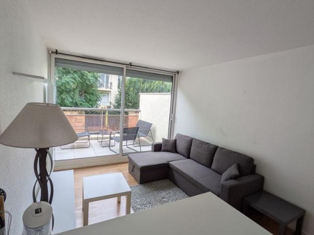 Location Appartement 1 pièce 26m² BORDEAUX 33000