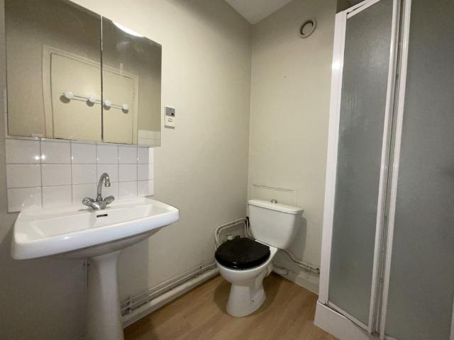 Location Appartement 1 pièce 26m² BOURGES 18000