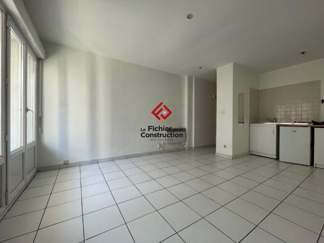 Location Appartement 1 pièce 26m² GRENOBLE 38100