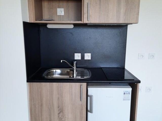 Location Appartement 1 pièce 26m² JUVIGNAC 34990