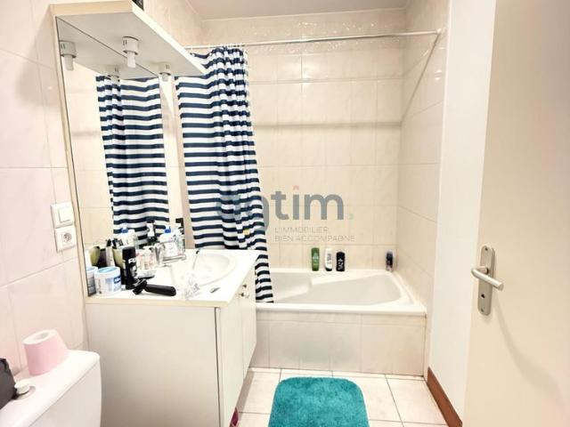 Location Appartement 1 pièce 26m² LA ROCHE SUR YON 85000