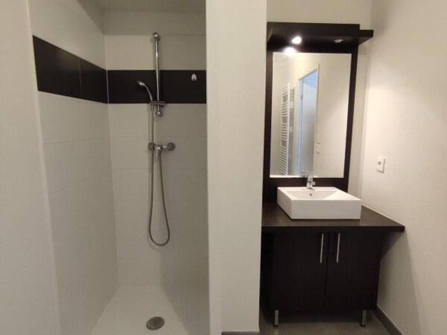 Location Appartement 1 pièce 26m² LAUNAGUET 31140