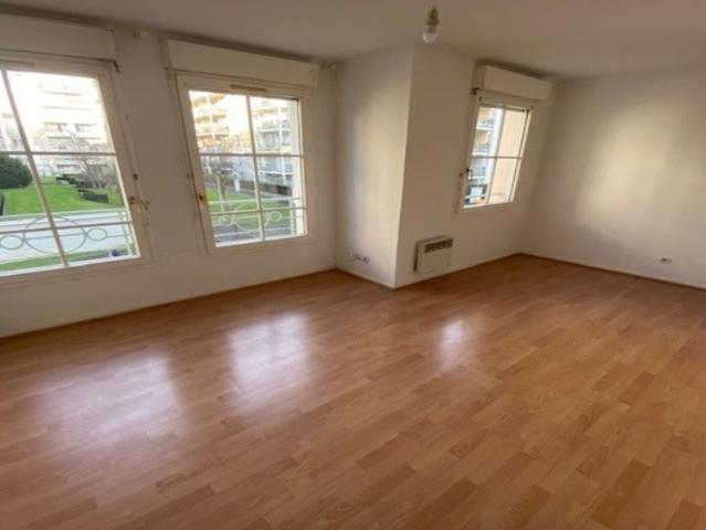Location Appartement 1 pièce 26m² LILLE 59000