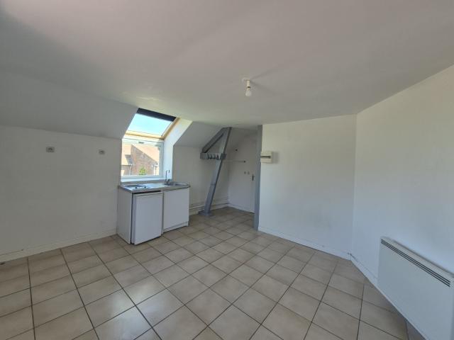Location Appartement 1 pièce 26m² LILLE 59260