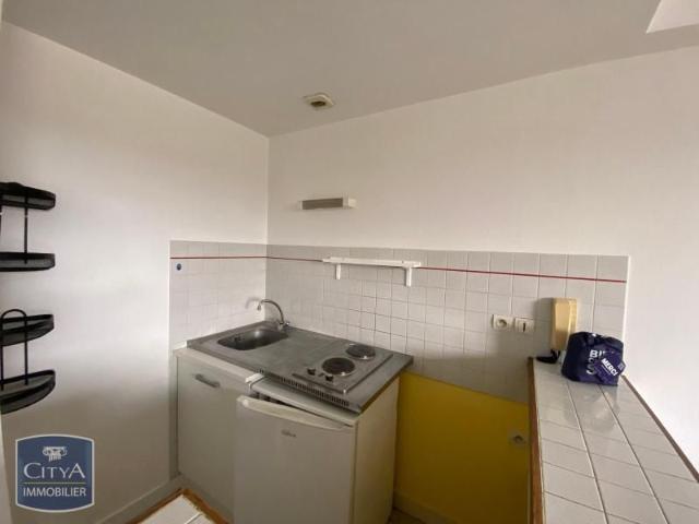 Location Appartement 1 pièce 26m² POITIERS 86000