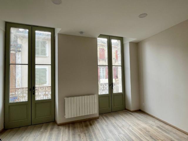 Location Appartement 1 pièce 26m² ST SEVER 40500