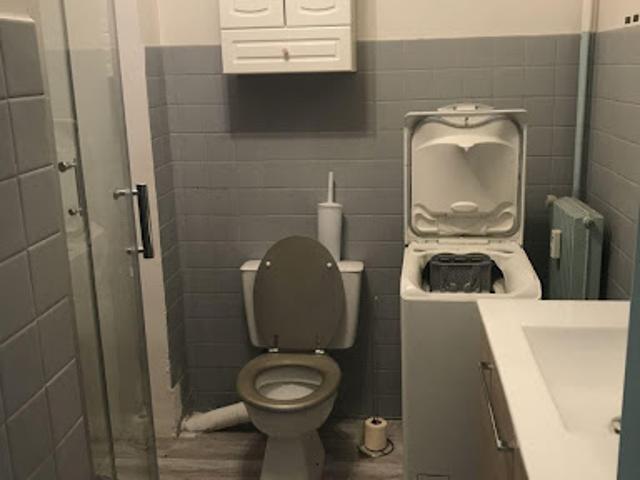 Location Appartement 1 pièce 27 m2 Marseille 5ème