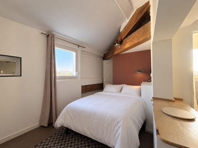 Location Appartement 1 pièce 27 m2 Marseille 6ème