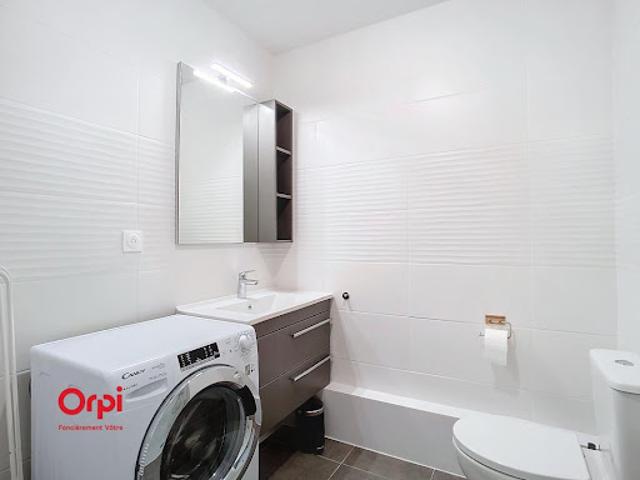 Location Appartement 1 pièce 27.75 m2 Nantes