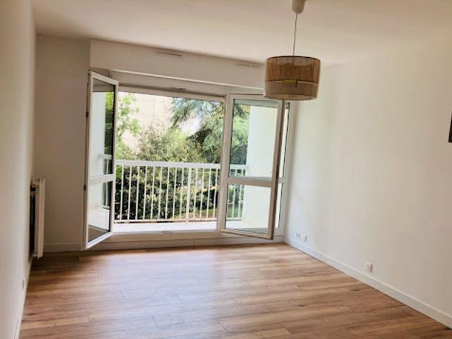 Location Appartement 1 pièce 27 m2 Ermont