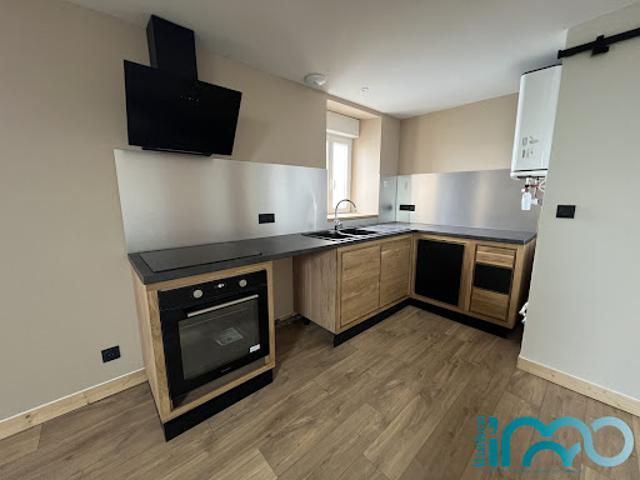 Location Appartement 1 pièce 27 m2 Rignac