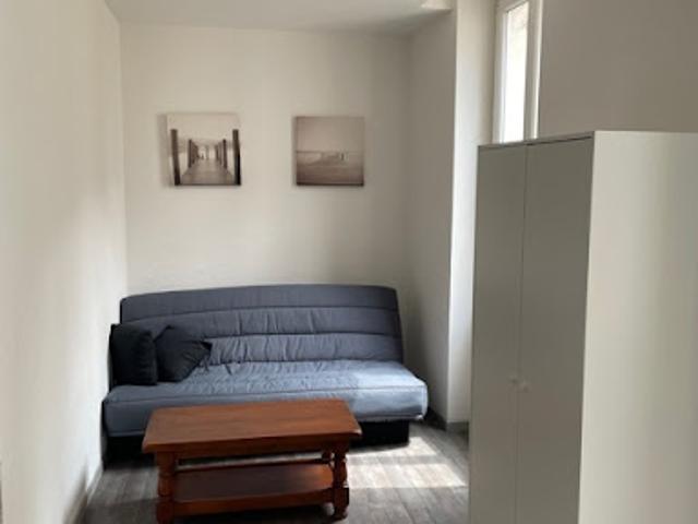 Location Appartement 1 pièce 27 m2 Villeneuve sur Lot
