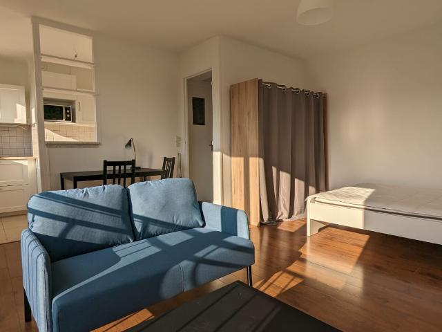 Location appartement 1 pièce, 27.00m², Juvisy sur Orge