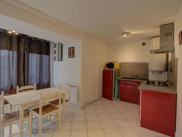 Location appartement 1 pièce, 27.00m², Seraincourt