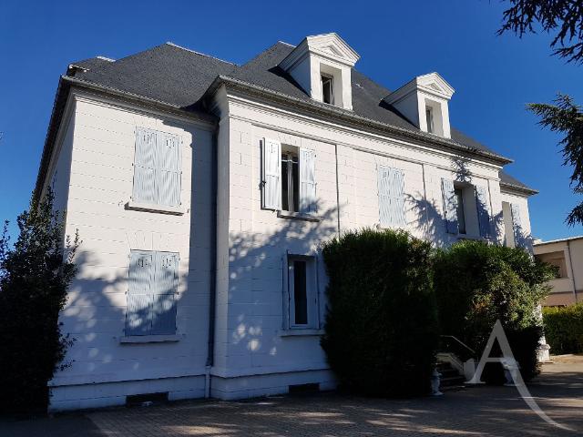 Appartement 1 pièce Sainte Geneviève des Bois 27.44m² 601€ à louer