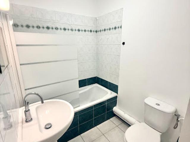 Location Appartement 1 pièce 27.42 m2 Noisy le Grand