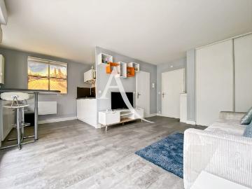 Location appartement 1 pièce, 27.67m², Bois d'Arcy