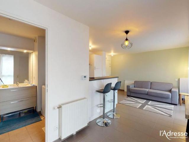 Location appartement 1 pièce, 27.68m², Brie Comte Robert