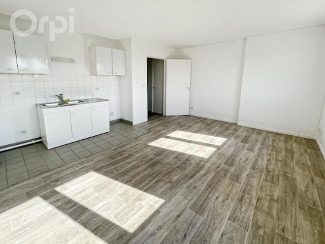 Location Appartement 1 pièce 27.77 m2 Senlis