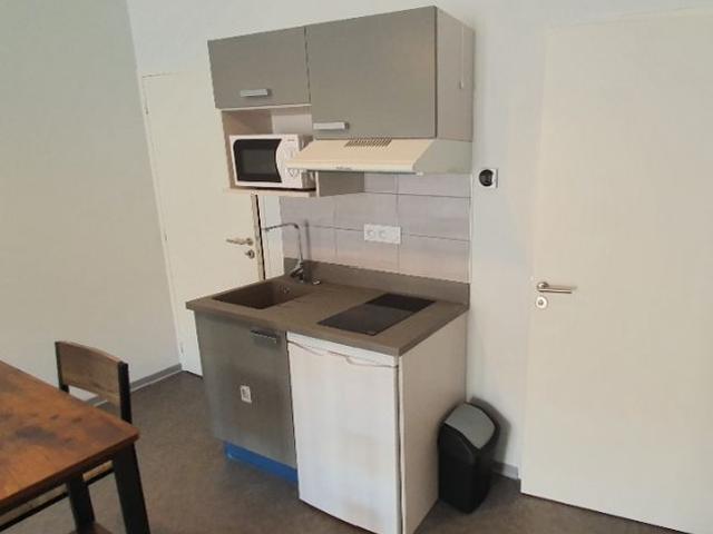Location Appartement 1 pièce 27m²