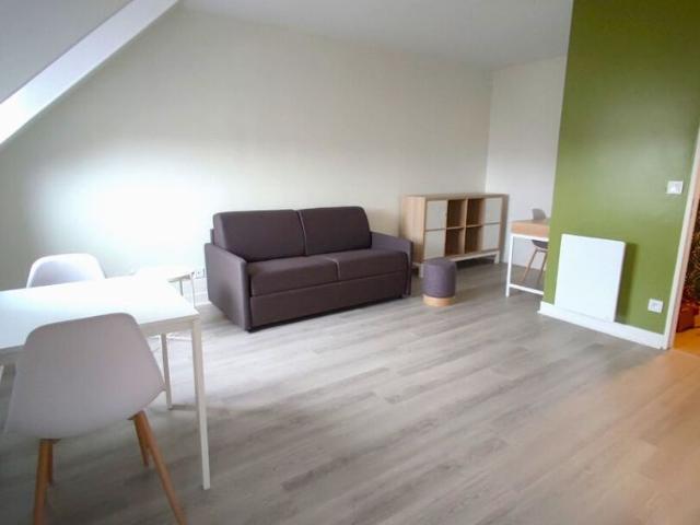 Location Appartement 1 pièce 27m²