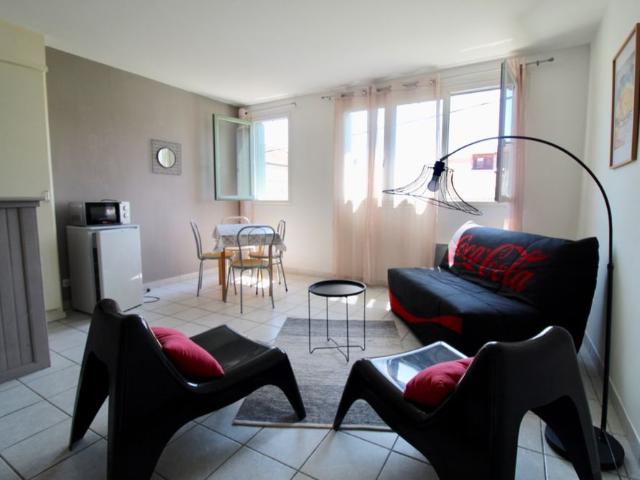 Location Appartement 1 pièce 27m²