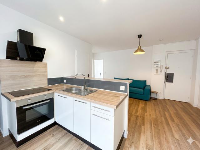 Location Appartement 1 pièce 27m² TROYES 10000