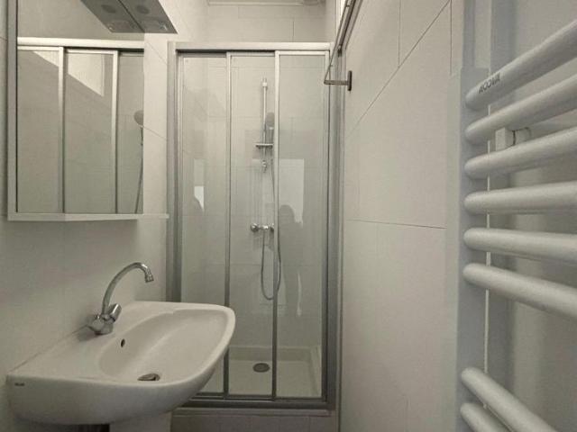 Location Appartement 1 pièce 27m² BORDEAUX 33000