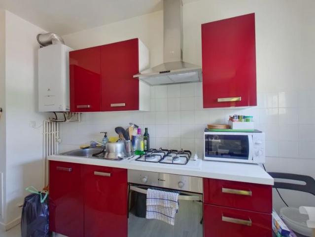 Location Appartement 1 pièce 27m² CHATELLERAULT 86100