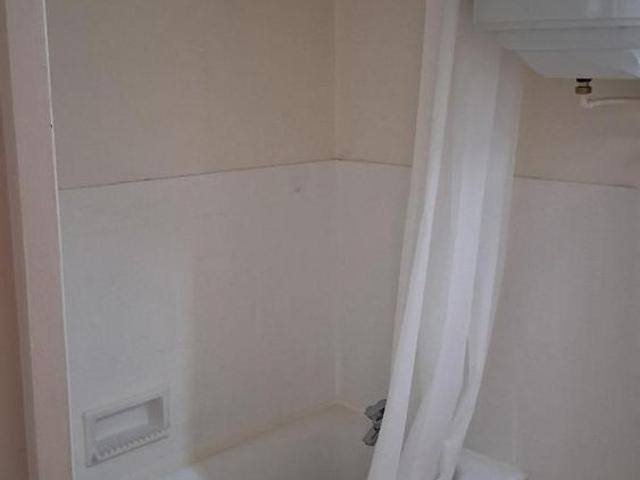 Location Appartement 1 pièce 27m² CLERMONT FERRAND 63000