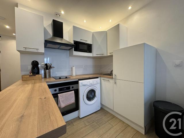 Location Appartement 1 pièce 27m² MARSEILLE 4ème