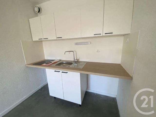 Location Appartement 1 pièce 27m² MONTPELLIER 34080
