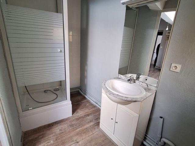 Location Appartement 1 pièce 27m² MONTPELLIER 34000