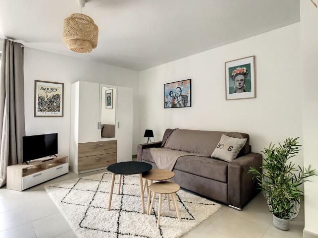 Location Appartement 1 pièce 27m² NICE 06000