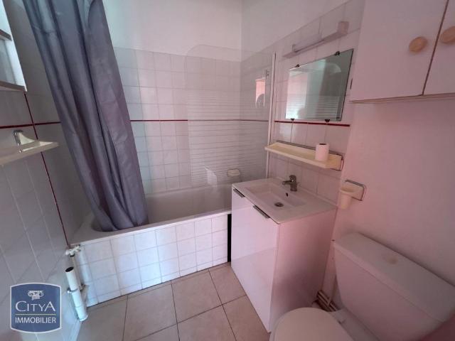 Location Appartement 1 pièce 27m² POITIERS 86000