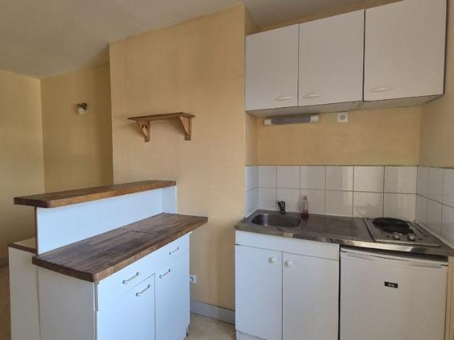Location Appartement 1 pièce 27m² ST OMER 62500