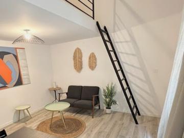 Location Appartement 1 pièce 28 m2 Marseille 1er