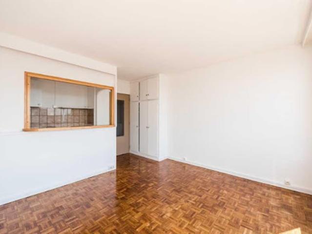 Location Appartement 1 pièce 28 m2 Montreuil