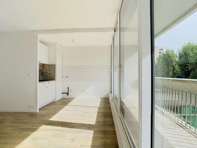 Location Appartement 1 pièce 28 m2 Aurillac