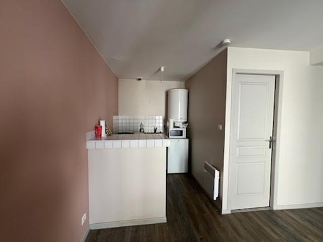 Location Appartement 1 pièce 28 m2 Aiguillon