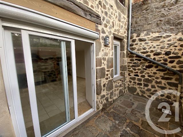 Location Appartement 1 pièce 28 m2 Bourg Argental