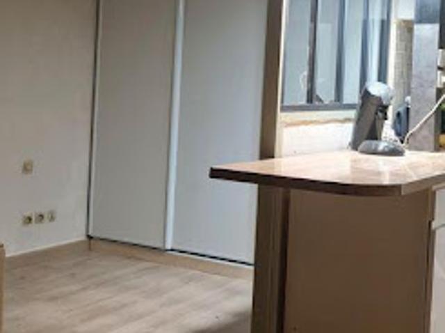 Location Appartement 1 pièce 28 m2 Cergy