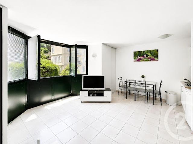 Location Appartement 1 pièce 28 m2 Grasse