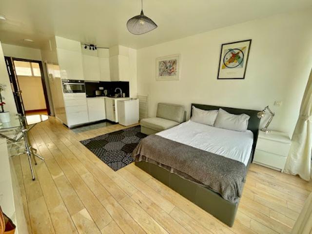 Location Appartement 1 pièce 28 m2 Paris 16ème
