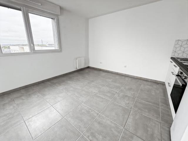 Location Appartement 1 pièce 28.2 m2 Tinqueux