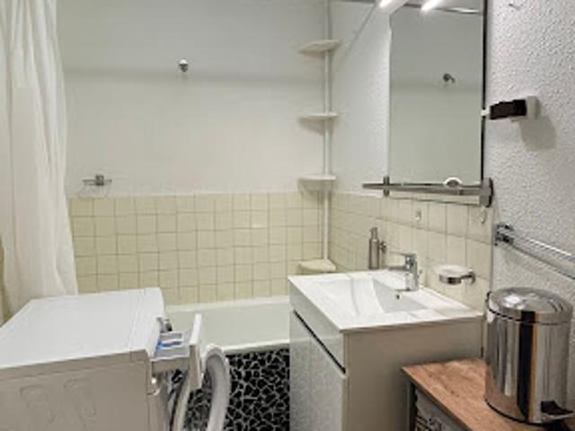 Location Appartement 1 pièce 28.41 m2 Saint Julien en Genevois